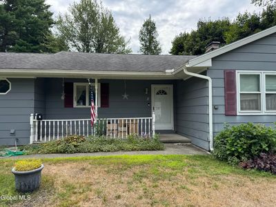 8 Crestwood Drive, Queensbury, NY, 12804