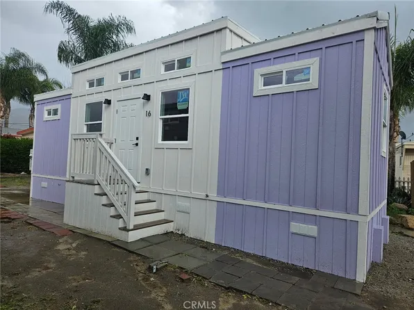 501 S Mistletoe Ave Space 16, San Jacinto, CA 92583