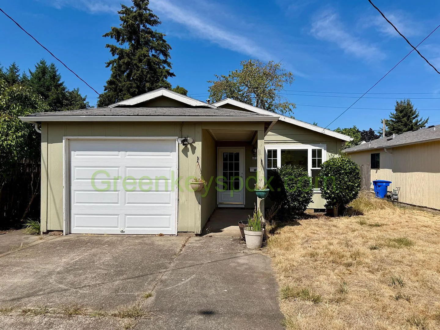 Charming 3-Bedroom, 1-Bath One-Level Home in Mount Scott Area of SE Portland — Photo 2