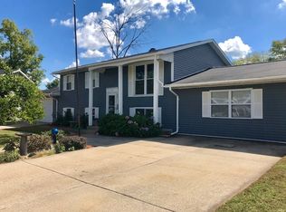 116 Manchester Dr, Mishawaka, IN 46544