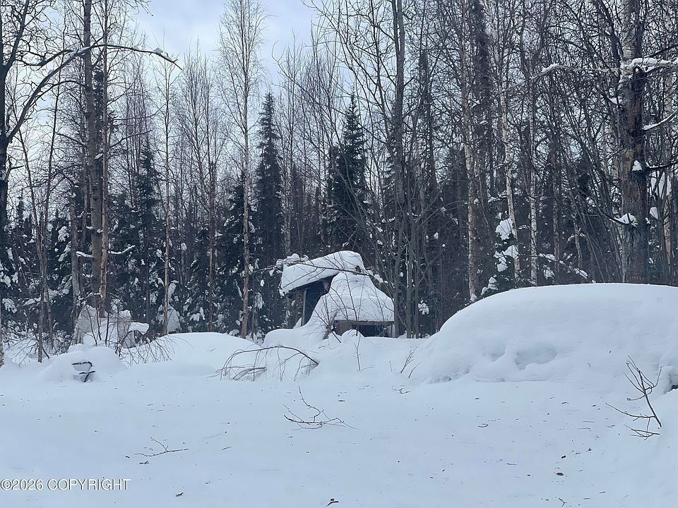 2nd image of 49376 S Cutthroat Dr