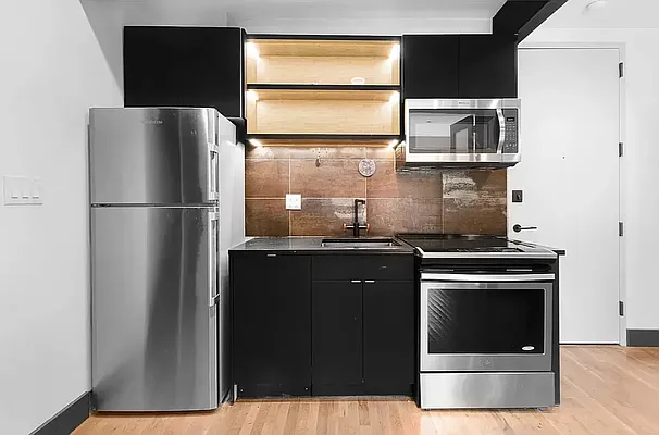 Rented by Corcoran | media 2