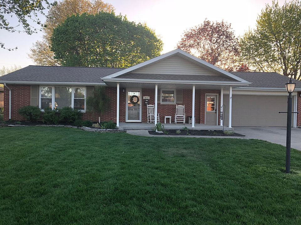 1st image of 803 Carolyn Dr