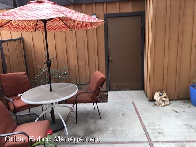 2nd image of 12424 Lemay St