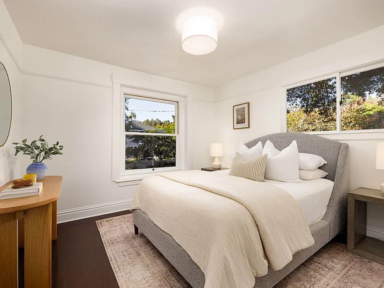 426 E Valerio St — Photo 21