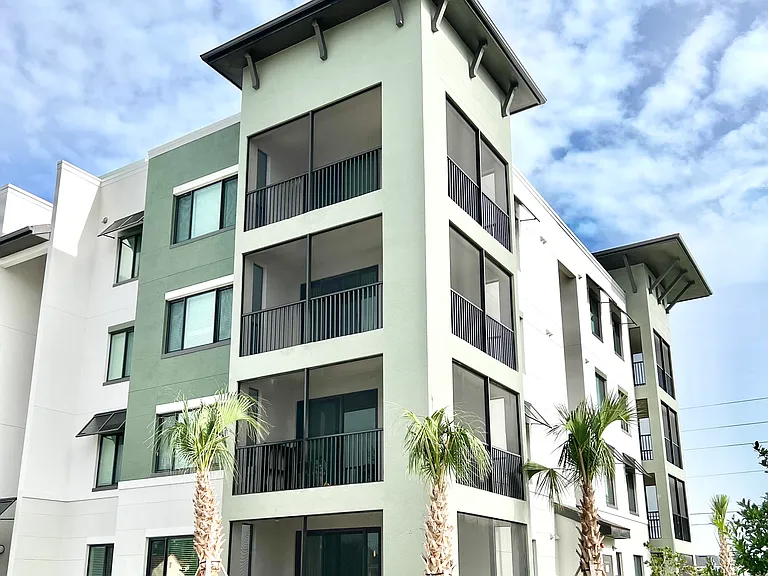 Gateway Commons Apartments — Photo 14