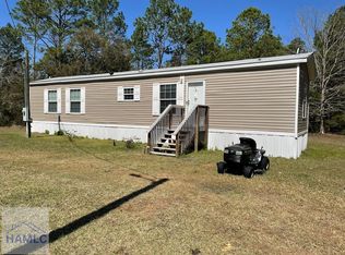 595 Baby Ln, Jesup, GA 31546