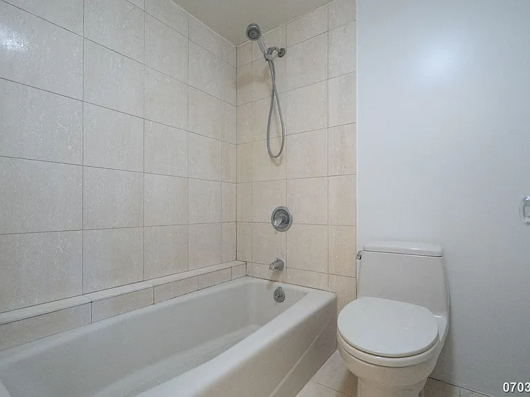 1212 Nuuanu Ave #3903 — Photo 27
