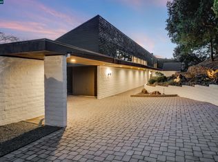 523 Miner Rd, Orinda, CA 94563