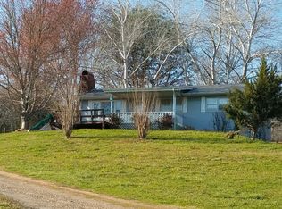 79 Nelson Rd, Hayesville, NC 28904
