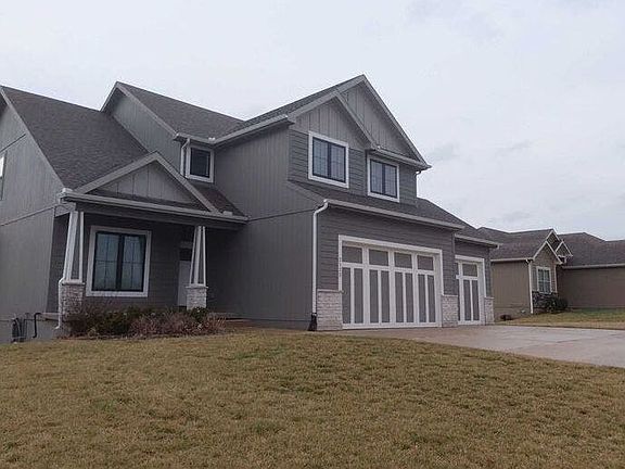 3rd image of 2122 Crooked Creek Dr