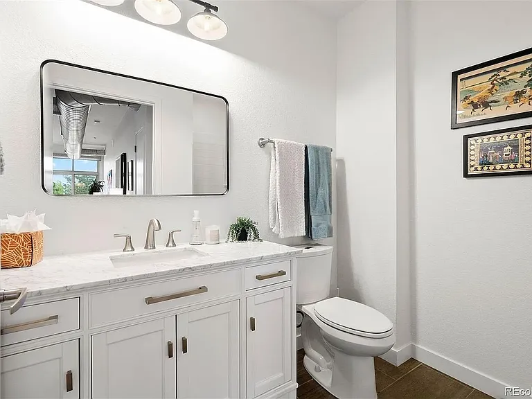 2900 N Downing St #311 — Photo 23