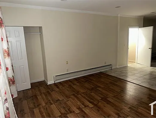 2 bed, 1200 sqft, $2,997 — Photo 2
