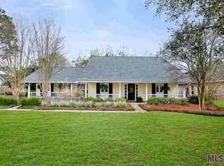 11023 Meadow Lake Dr, Baton Rouge, LA 70810
