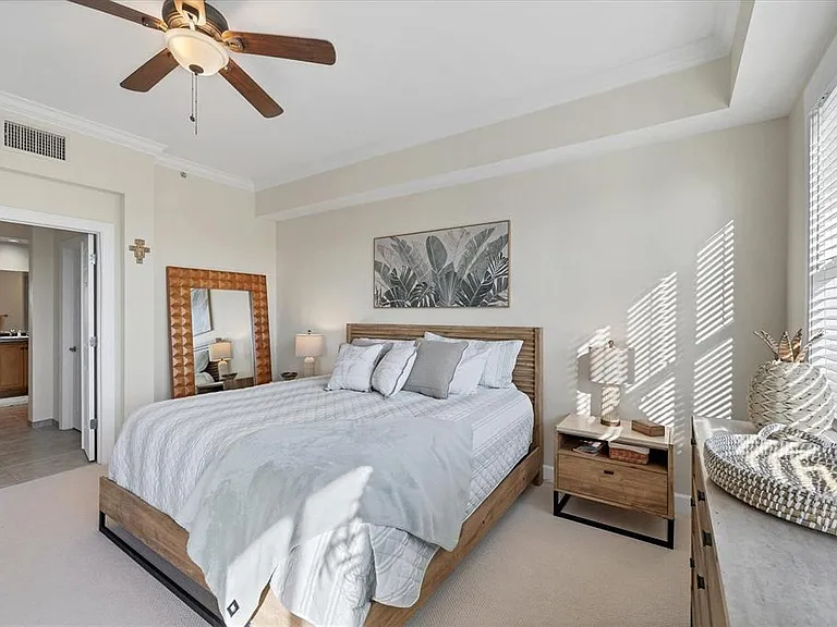 8541 Amberjack Cir #203 — Photo 22