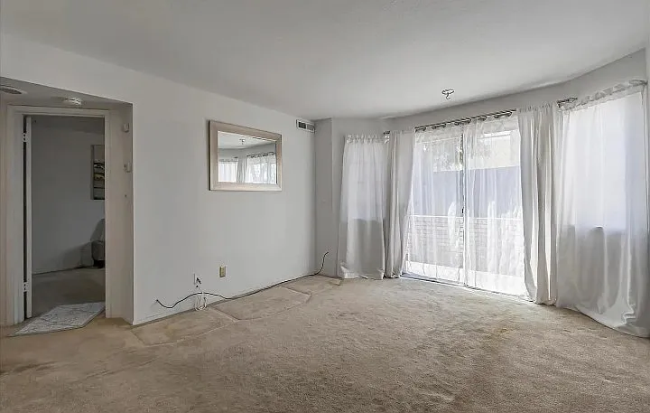 3466 Wine Cask Way — Photo 3