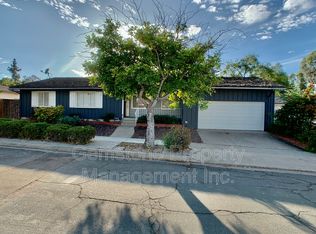 5464 Hewlett Dr, San Diego, CA 92115