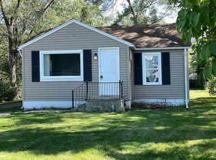 3520 Gilbert Ave, Rockford, IL 61101