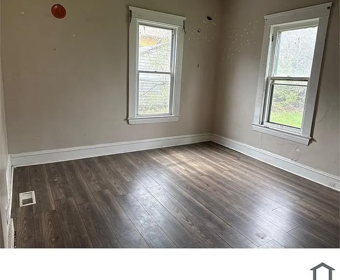 10218 Parkgate Ave #2 — Photo 5