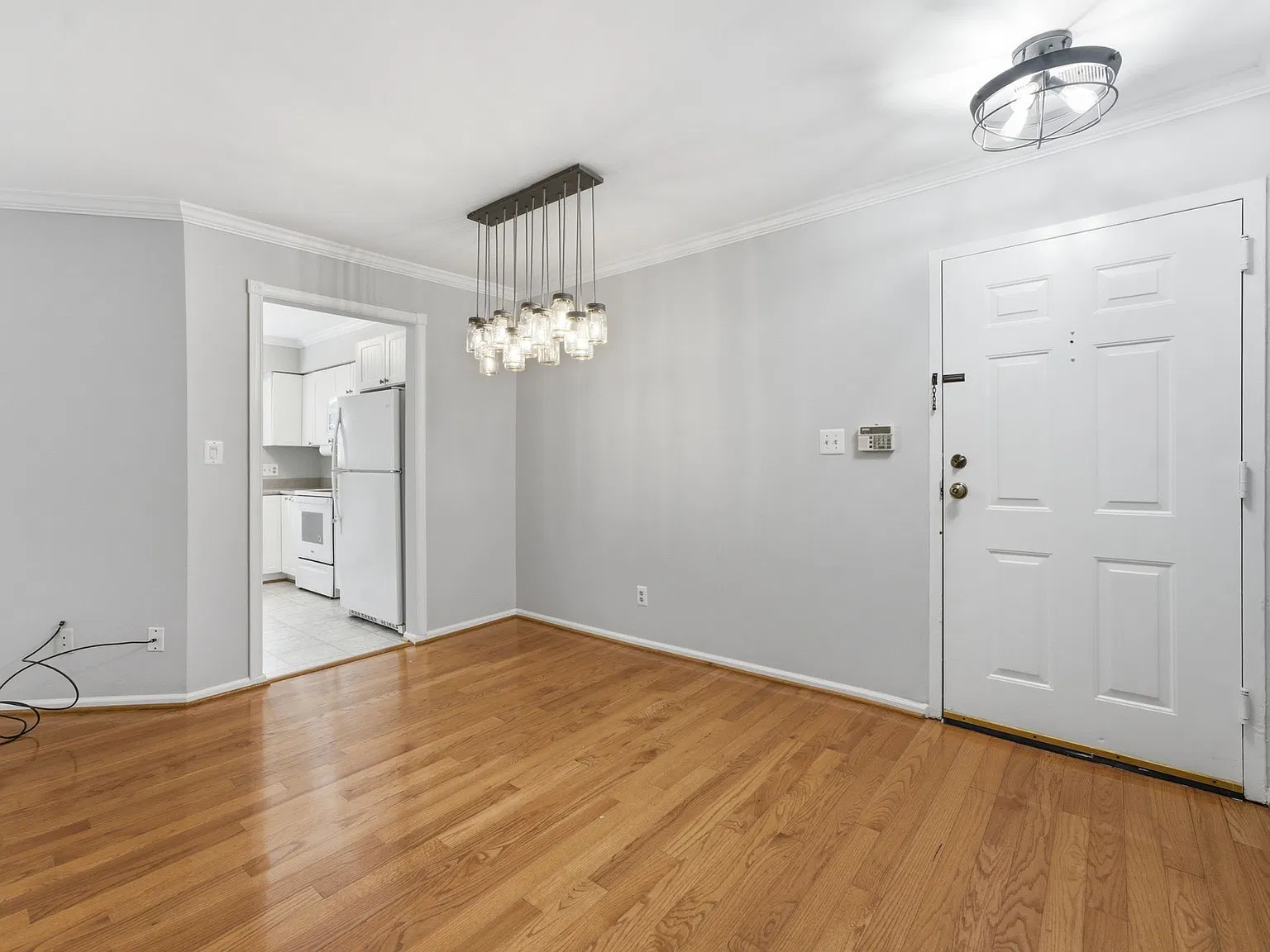 2 bed, 1047 sqft, $2,650 — Photo 4