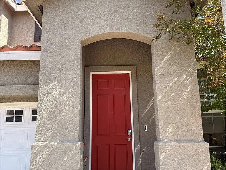 28252 Cedar Ln — Photo 2