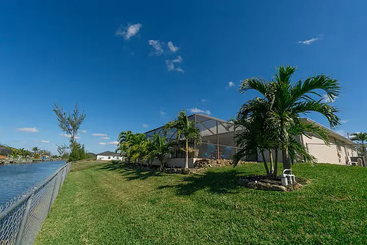 2712 SW 17th Ave — Photo 5