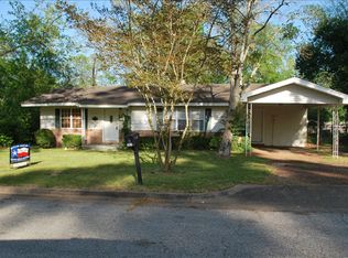 1909 Kenneth St, Nacogdoches, TX 75964