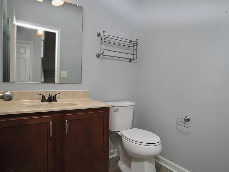 11080 McDowell Dr — Photo 41