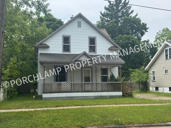 283 E Grand Ave