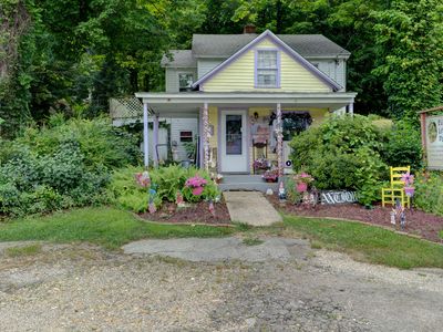 497-499 Storrs Rd, Mansfield, CT, 06250
