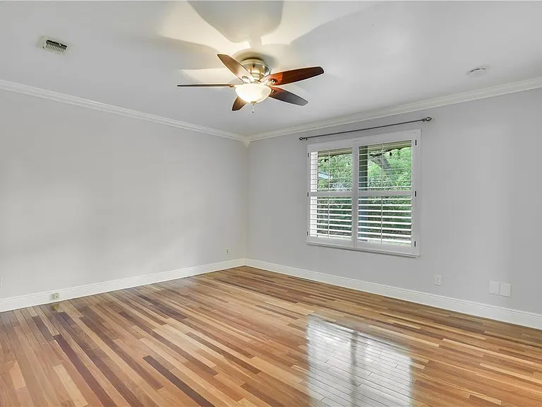 2501 Hancock Dr — Photo 20