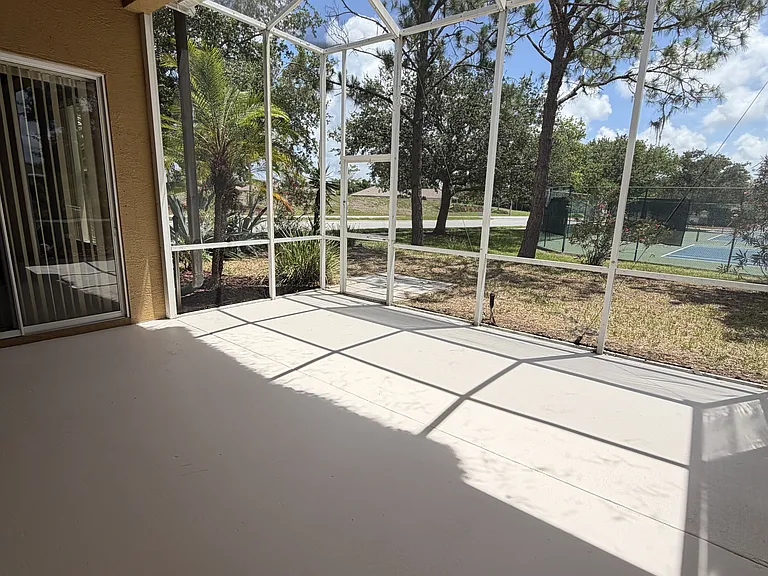 2708 Wood Pointe Dr — Photo 31