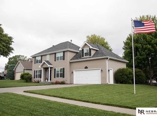 3444 Desert Ct, Lincoln, NE 68516