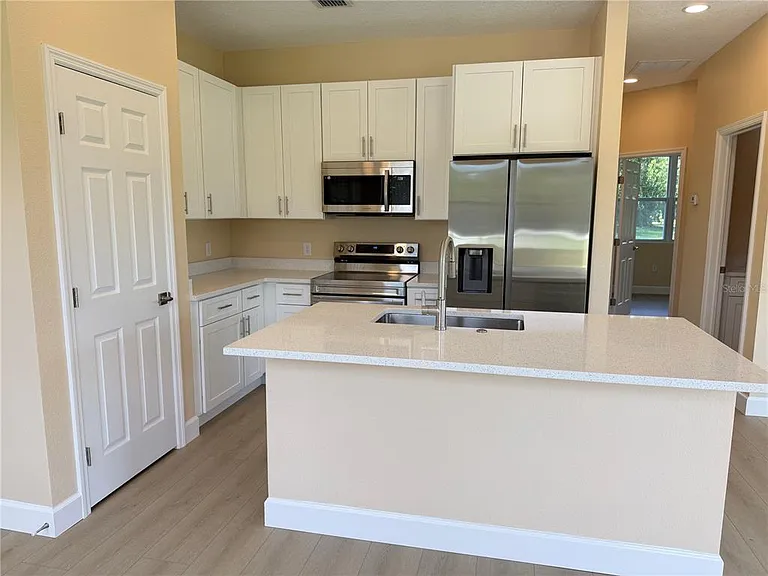 4661 Hickory Tree Rd — Photo 4