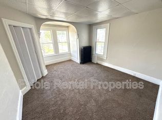 230 N 3rd St Floor 2, Millville, NJ 08332