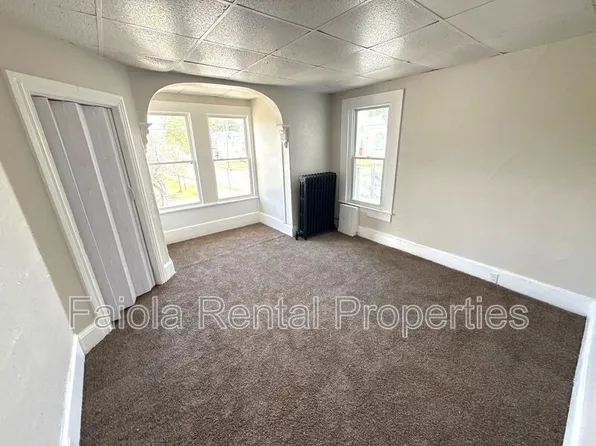 230 N 3rd St Floor 2, Millville, NJ 08332