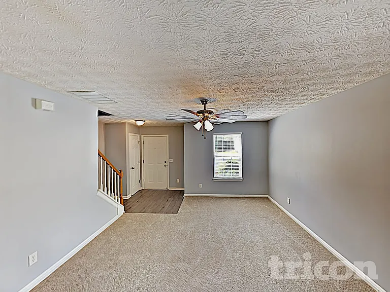 5413 Wicklander Dr — Photo 3