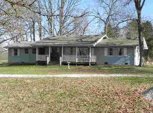 8 Pisgah Rd, Long Lane, MO 65590