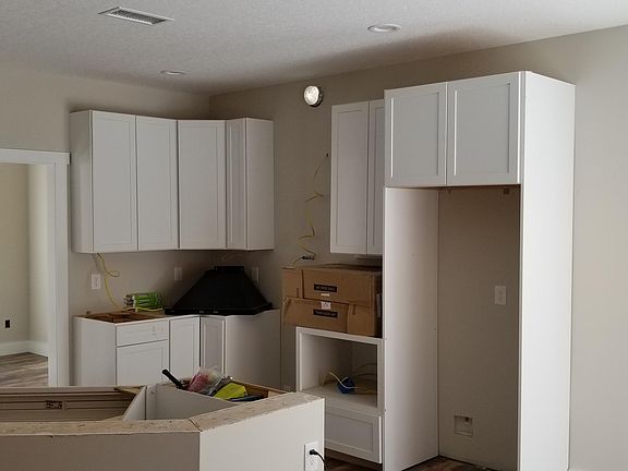 3rd image of 9859 Chesney Hill Ln