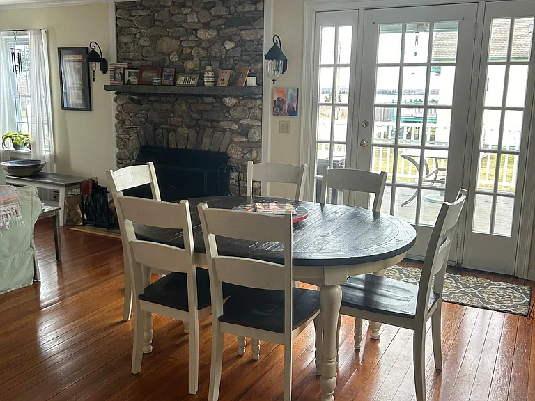 77 What Cheer Rd — Photo 4