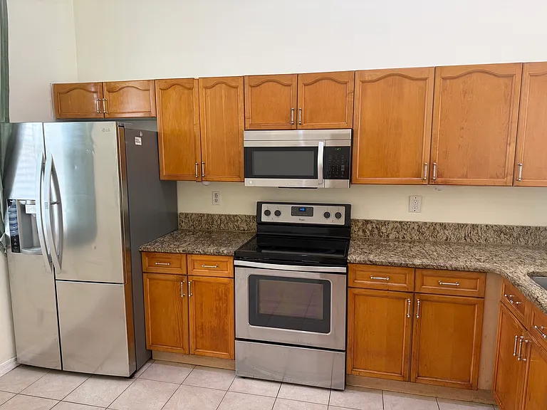 6711 Green Island Cir — Photo 3