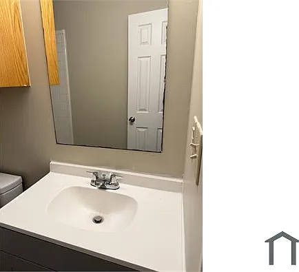 215 Maple St — Photo 7