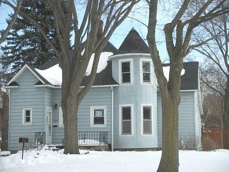 1st image of 3245 Eshcol Ave