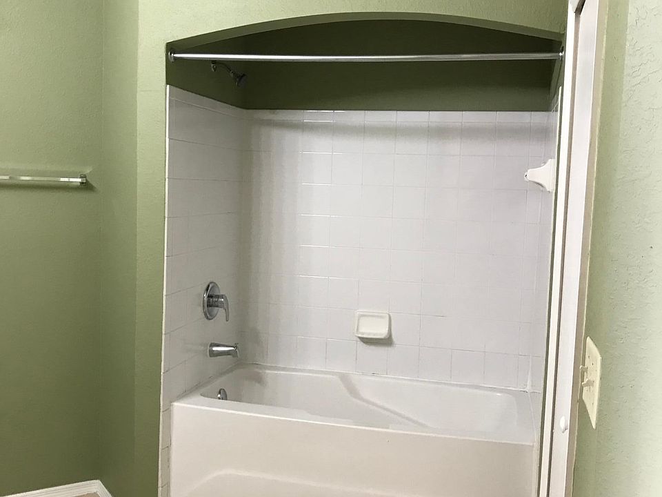 1st image of 122 Vista Verdi 116 Cir