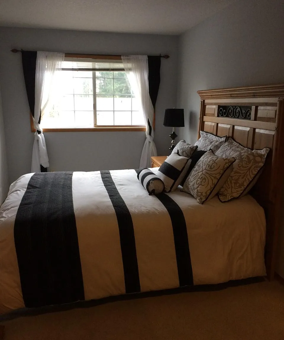 SW Chesterfield Ln, Tigard — Photo 3
