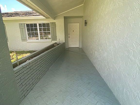 5th image of 511 Constitution Dr