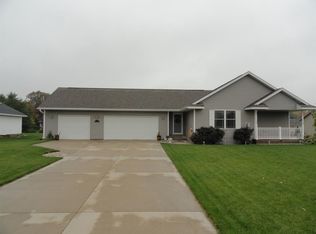 3108 Dunegan Dr, Stevens Point, WI 54481