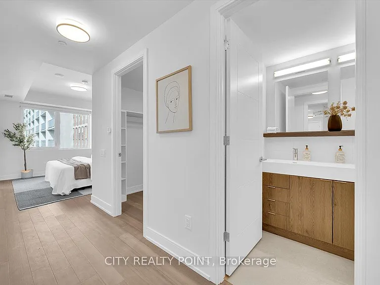 664 Spadina Ave #1101 — Photo 10