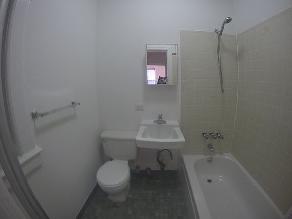 2nd image of 539 E 81st St APT 3D
