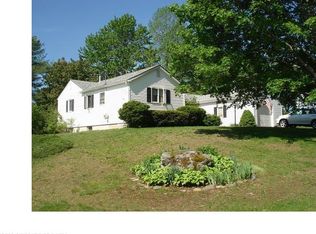 31 Mountain View Dr, Hampden, ME 04444